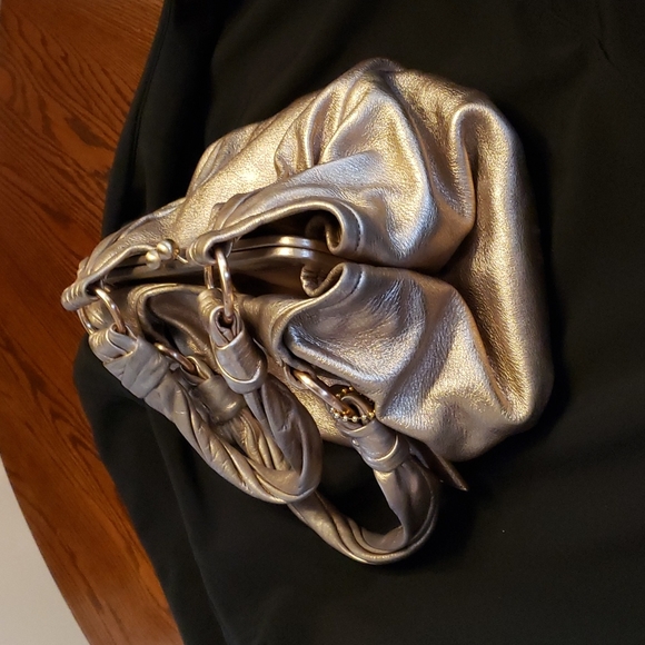 Rare coach rose gold handbag - Picture 4 of 10